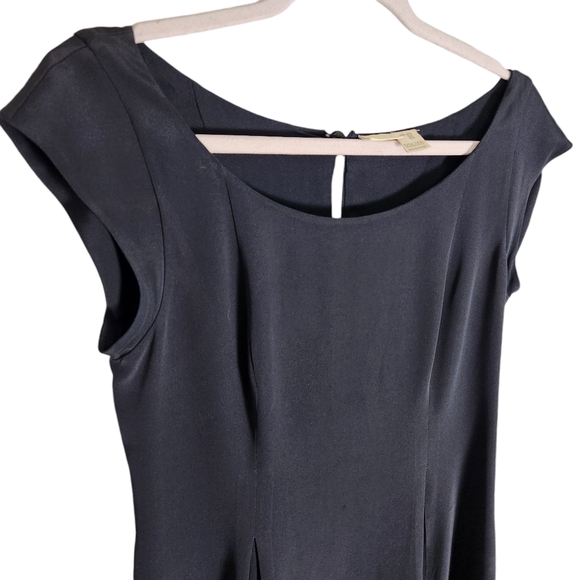 Krizia 100% silk lined tailored cap sleeve dress italian size 38 US 4 soft black - Picture 2 of 8